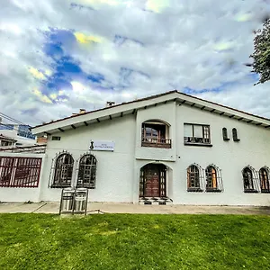Отель Mendoza Boutique - Cerca Aeropuerto El Dorado